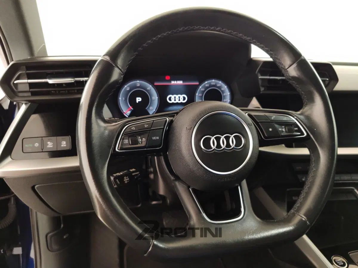Audi A3 Sportback usata a Massa-Carrara (14)