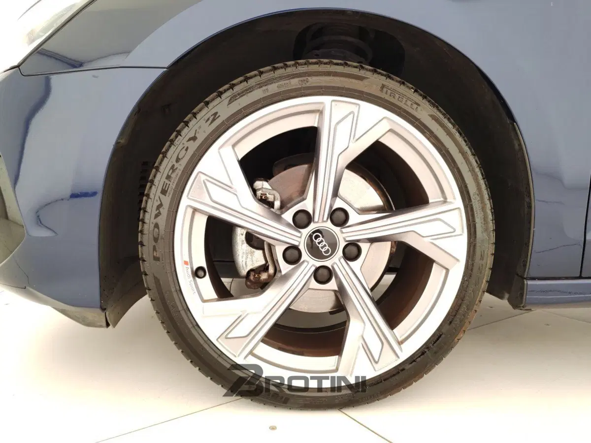 Audi A3 Sportback usata a Massa-Carrara (6)