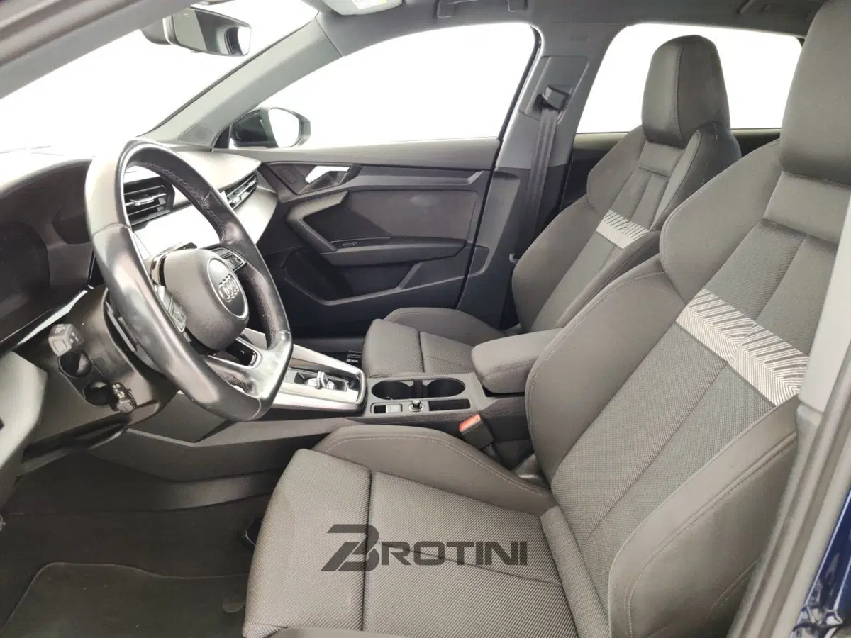 Audi A3 Sportback usata a Massa-Carrara (7)