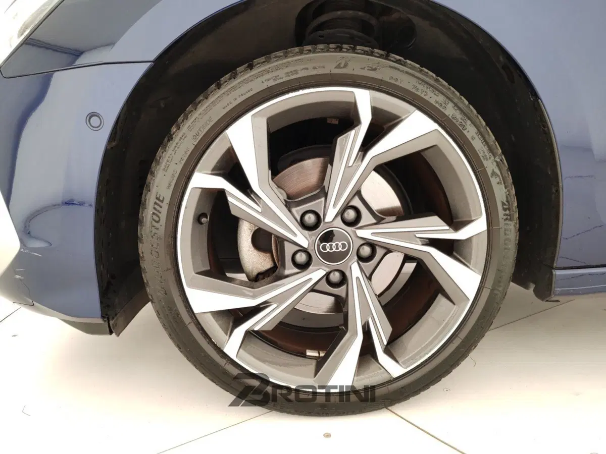 Audi A3 Sportback usata a Massa-Carrara (6)