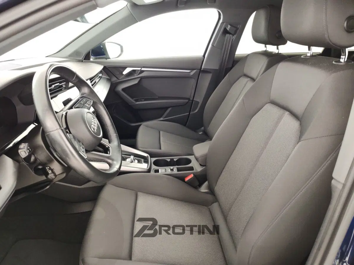 Audi A3 Sportback usata a Massa-Carrara (9)