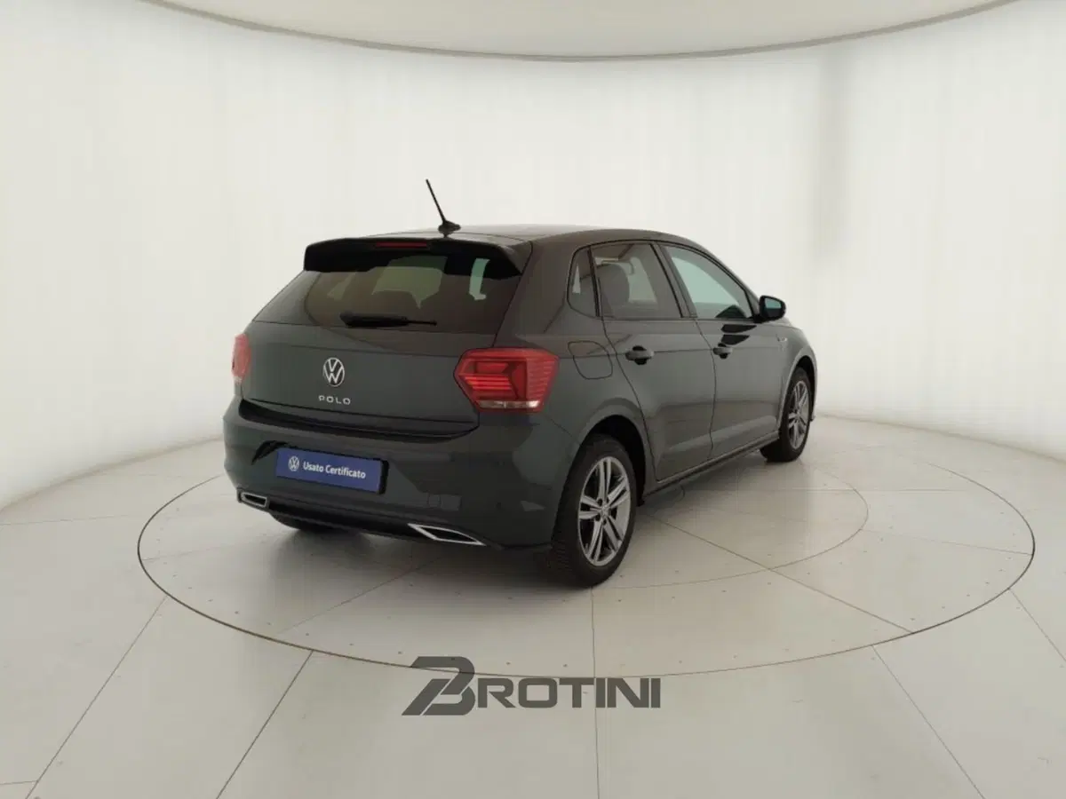 Volkswagen Polo usata a Massa-Carrara (3)