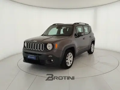 Jeep Renegade 1.6 Mjt 120 CV Longitude del 2018 usata a Massa