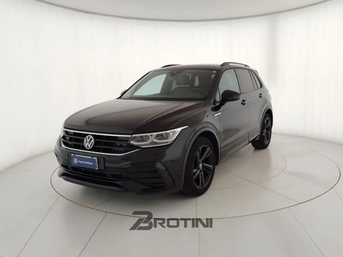 Volkswagen Tiguan usata a Massa-Carrara