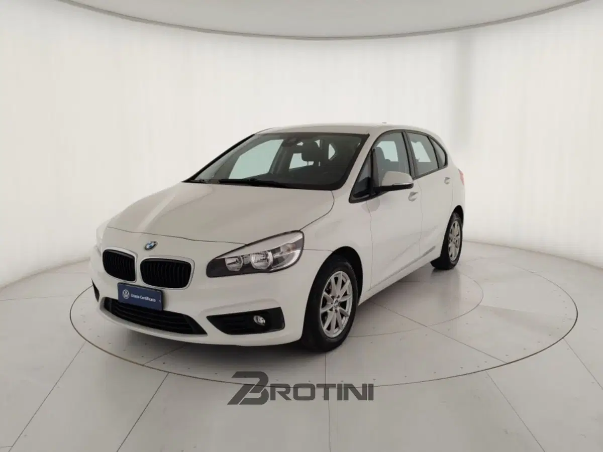 BMW Serie 2 Active Tourer usata a Massa-Carrara