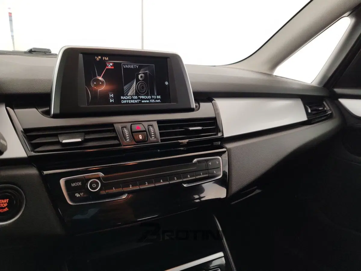 BMW Serie 2 Active Tourer usata a Massa-Carrara (12)