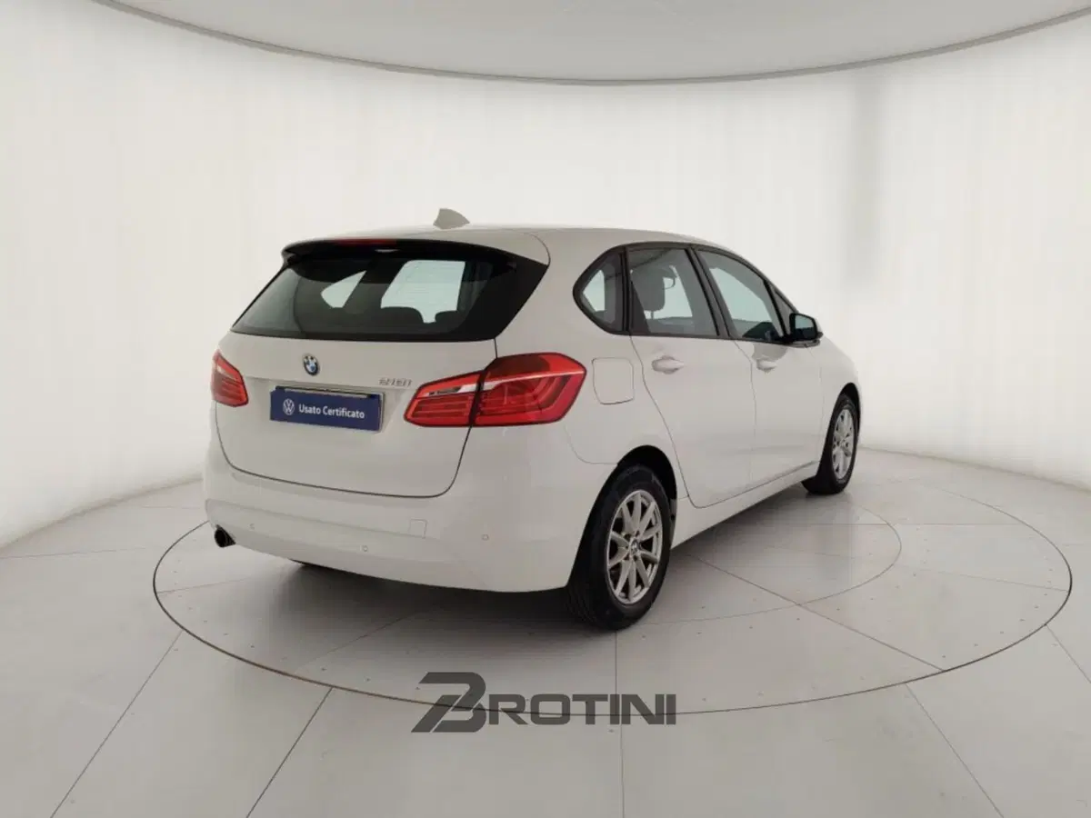 BMW Serie 2 Active Tourer usata a Massa-Carrara (3)