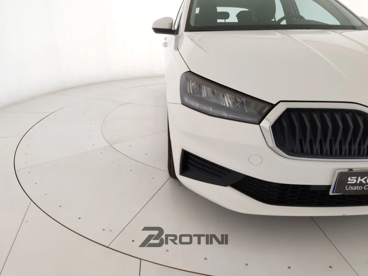 Skoda Fabia usata a Massa-Carrara (5)