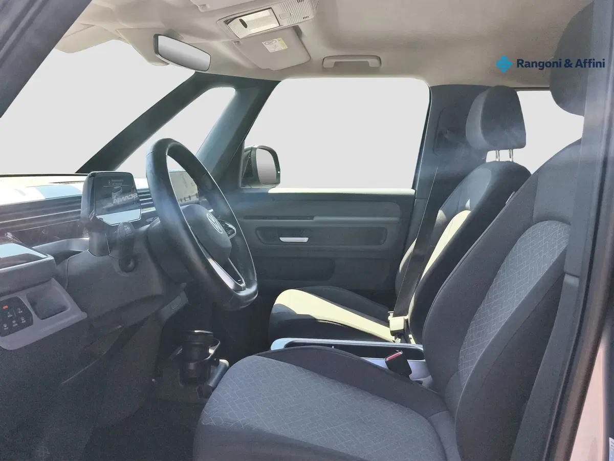 Volkswagen ID.Buzz usata a Brescia (8)