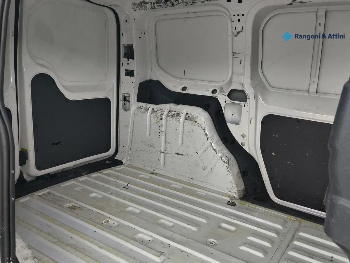 Volkswagen Veicoli Commerciali Caddy Furgone usata a Brescia (12)