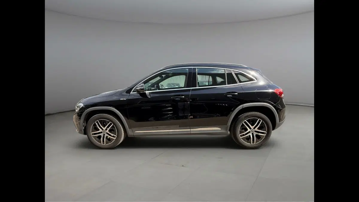 Mercedes-Benz GLA SUV usata a Palermo (3)