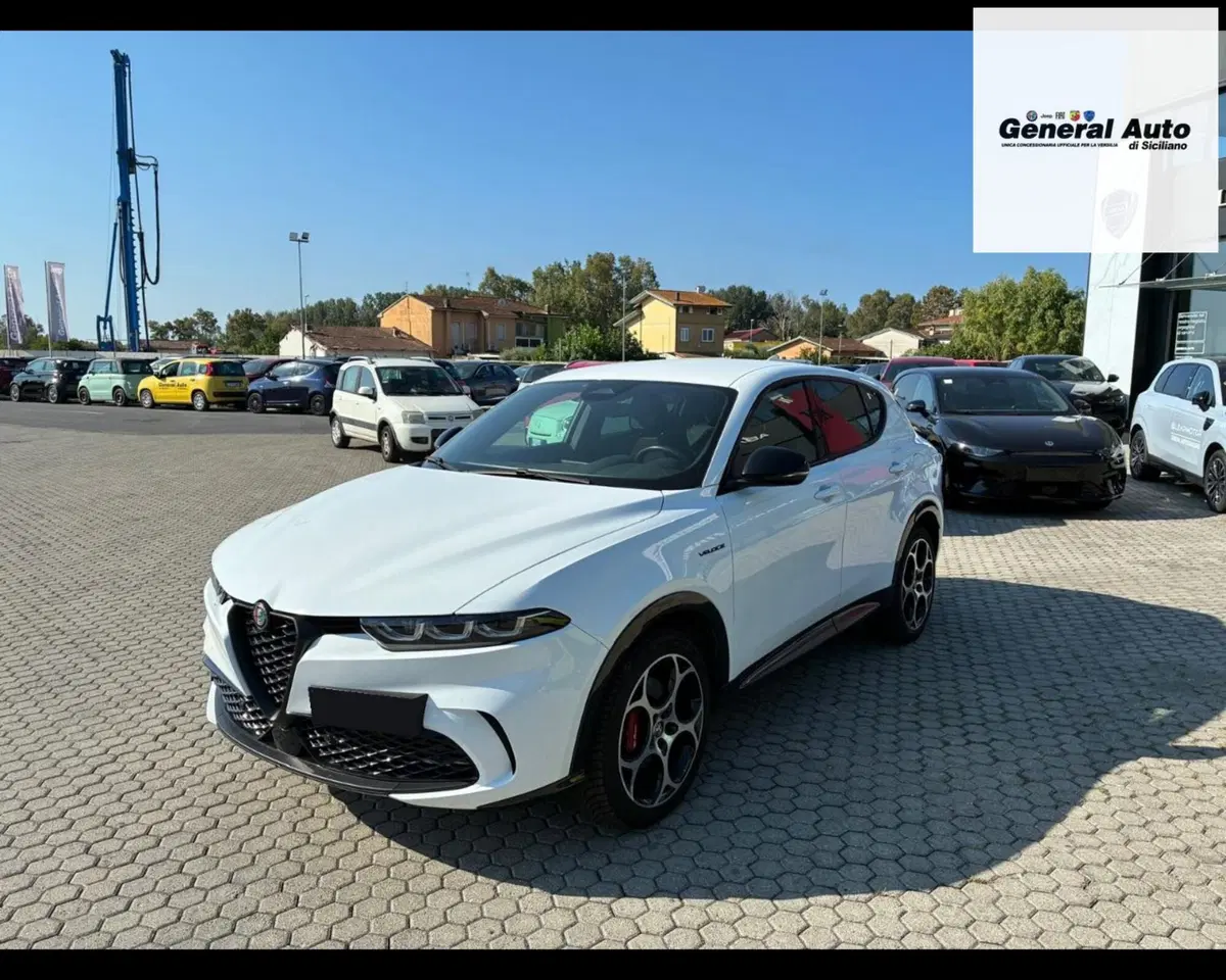 Alfa Romeo Tonale usata a Lucca (3)