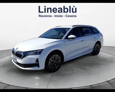 Skoda Octavia Station Wagon 2.0 tdi Selection 150cv dsg del 2025 usata a Ravenna