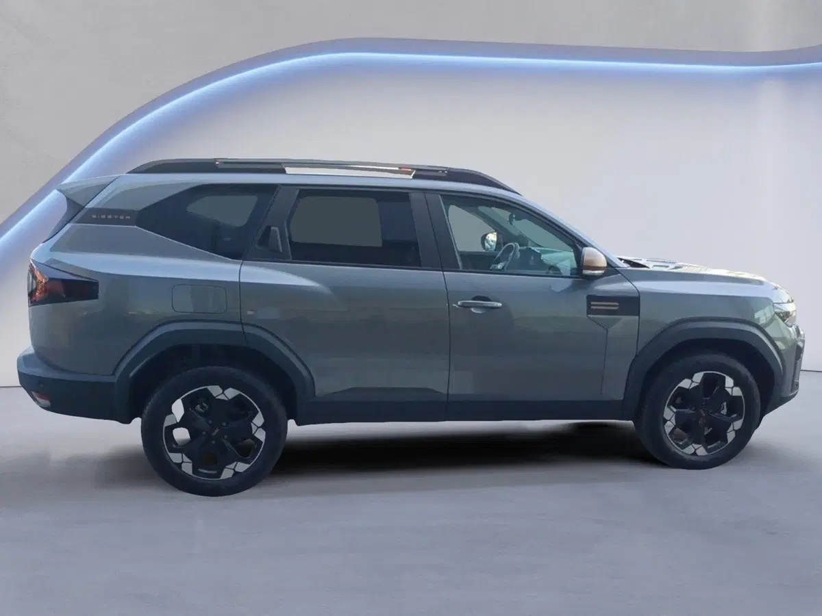 Dacia Bigster usata a Frosinone (6)