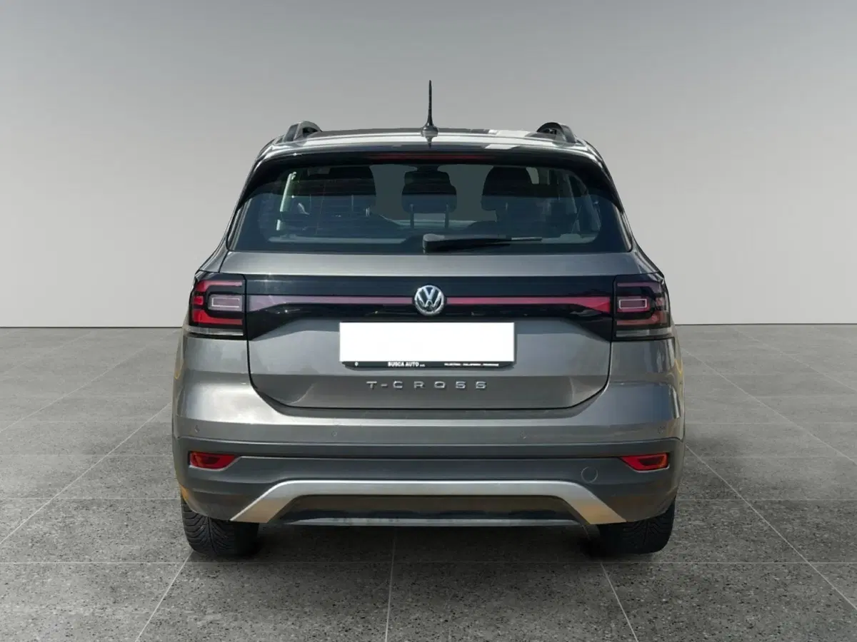 Volkswagen T-Cross usata a Roma (4)