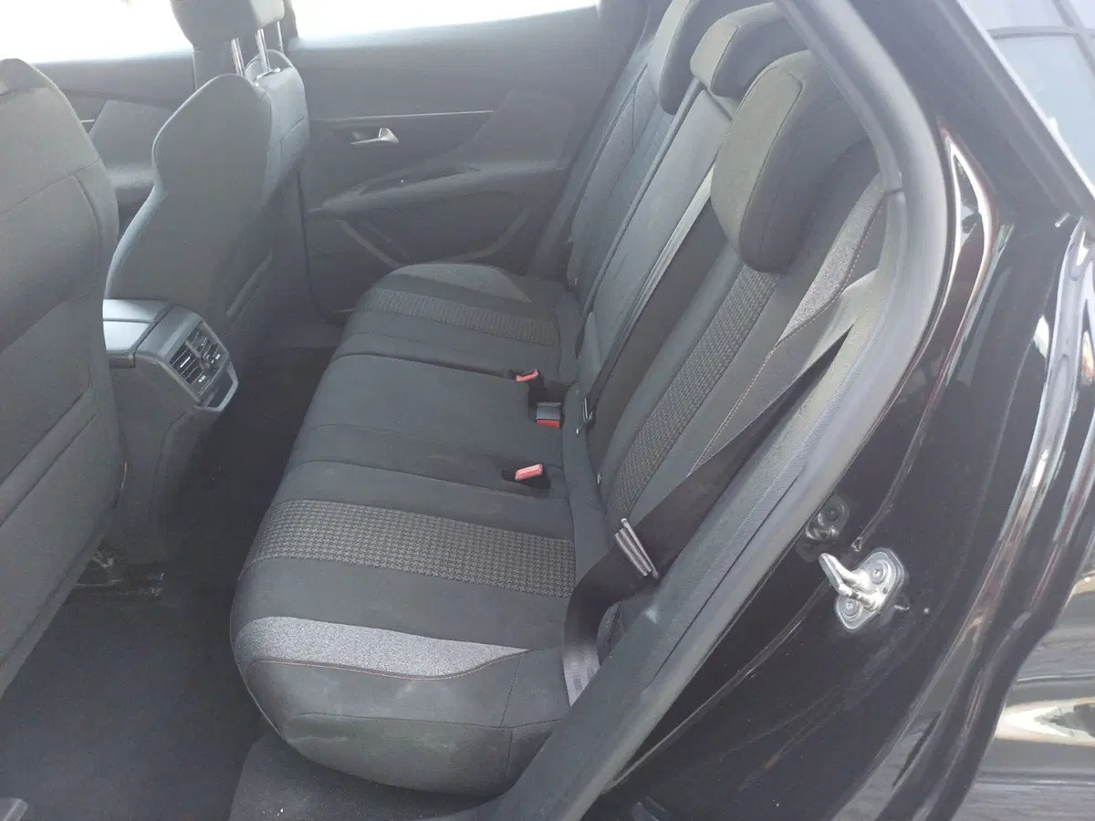 Peugeot 3008 usata a Roma (11)