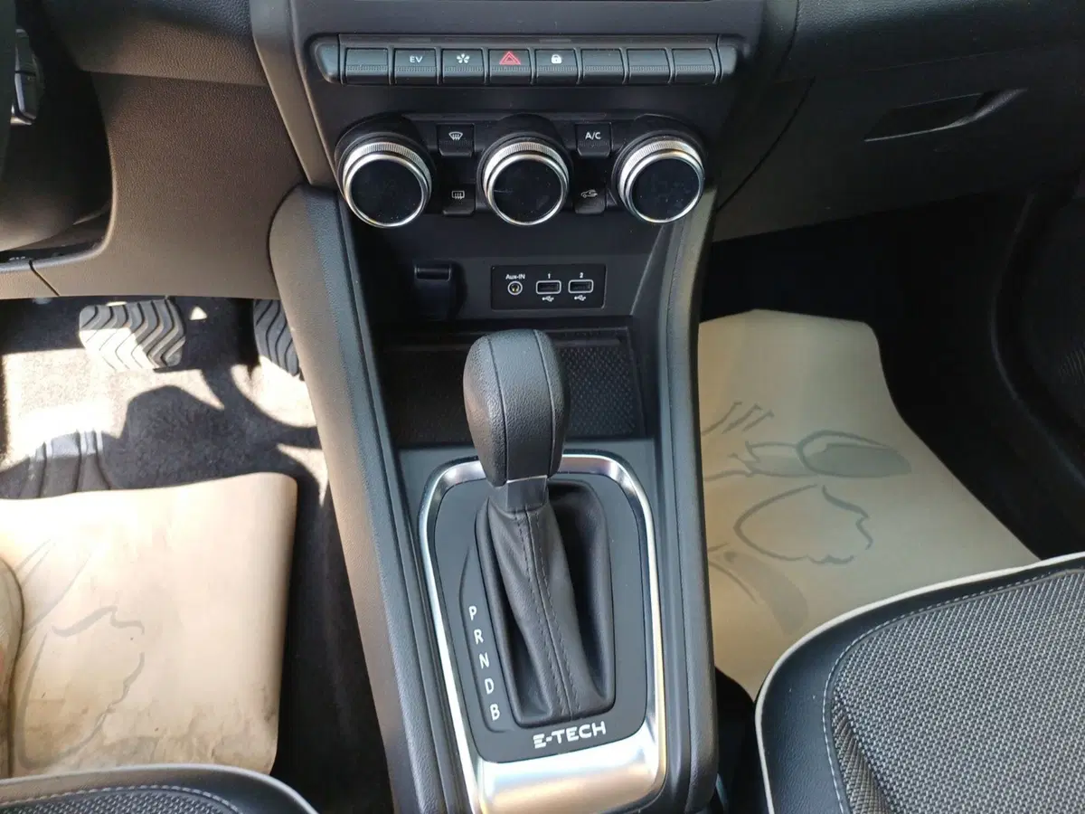 Renault Captur usata a Frosinone (12)