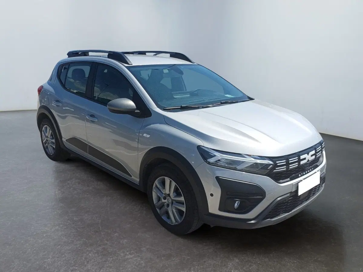 Dacia Sandero usata a Frosinone (7)