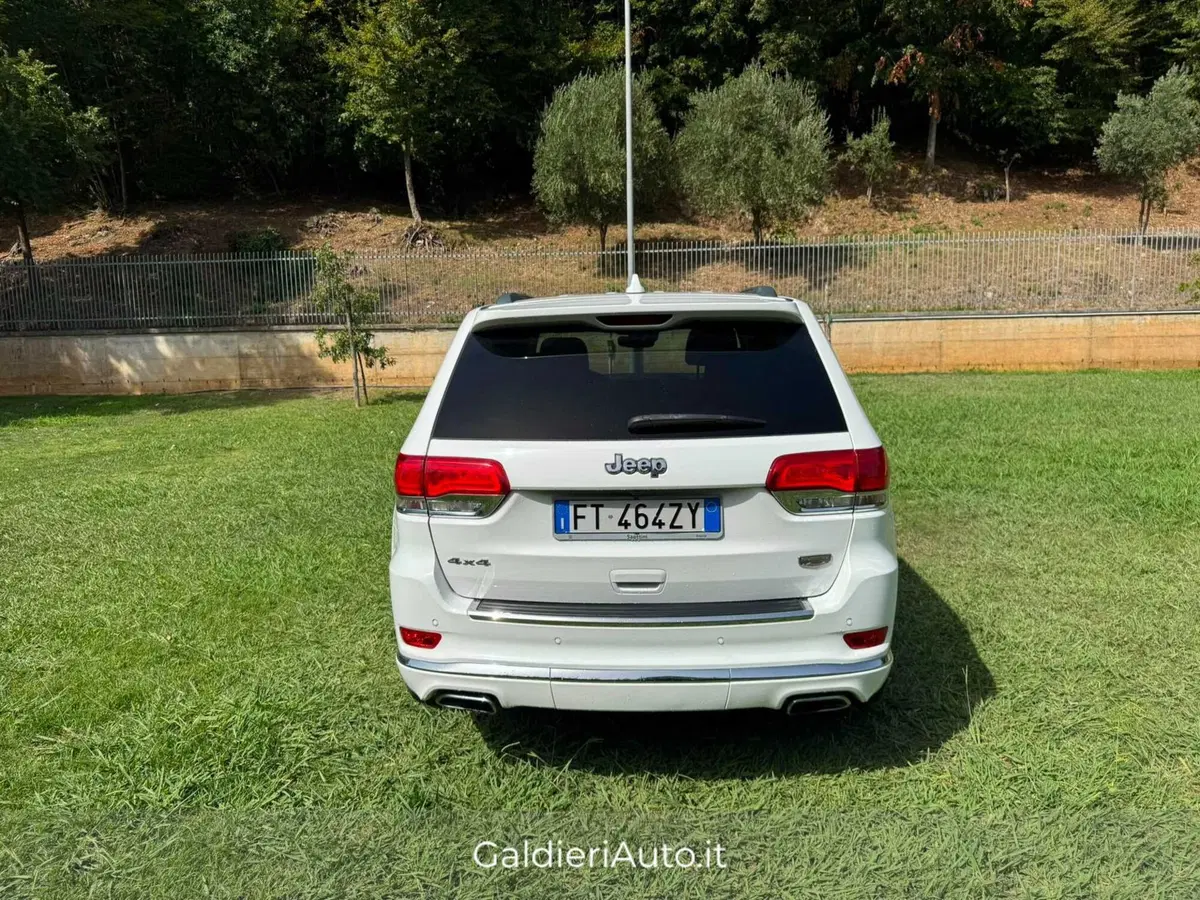 Jeep Grand Cherokee usata a Salerno (11)