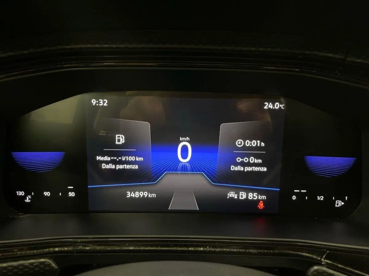 Volkswagen T-Cross usata a Prato (13)