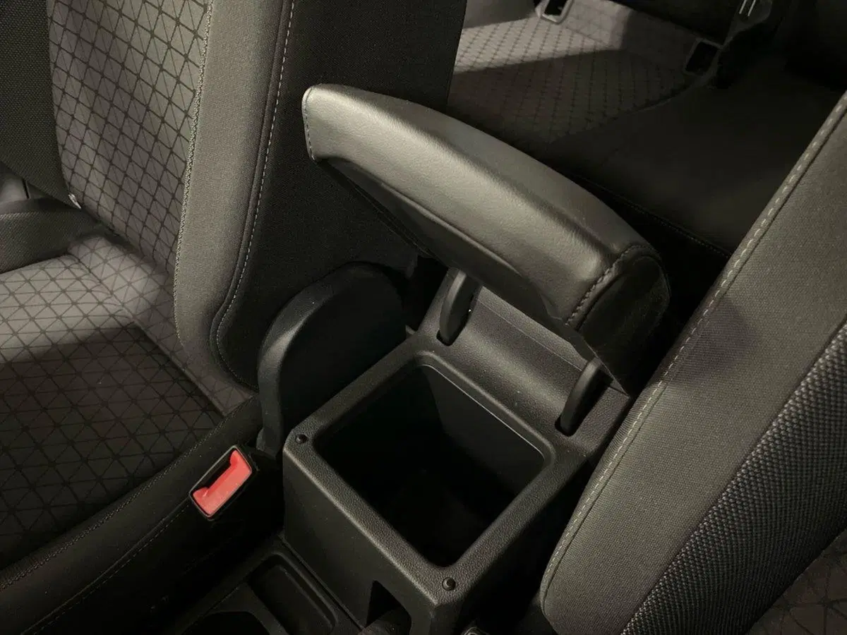 Volkswagen T-Cross usata a Prato (17)