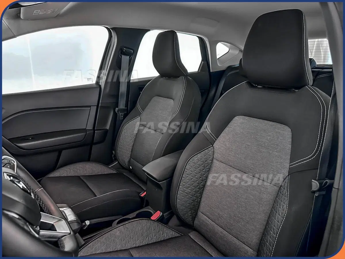 Renault Captur usata a Milano (8)
