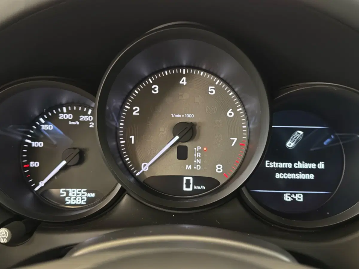 Porsche Macan usata a Brescia (10)