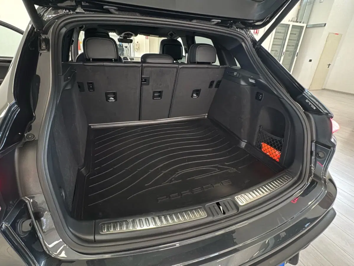 Porsche Macan usata a Brescia (15)