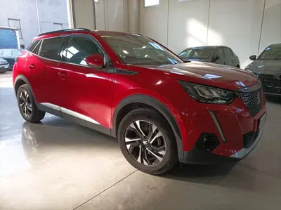 Peugeot 2008 BlueHDi 110 S&amp;S Allure Pack del 2021 usata a Brescia
