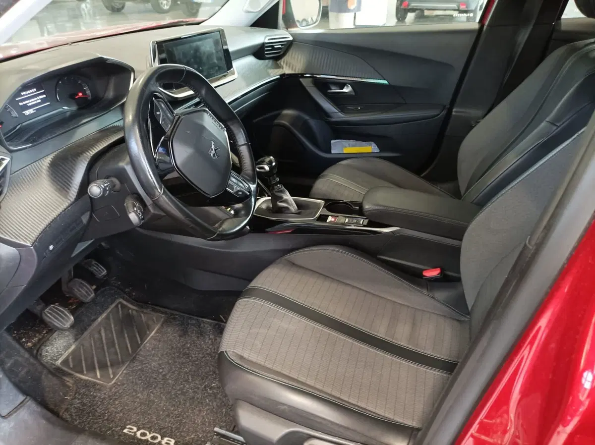 Peugeot 2008 usata a Brescia (7)