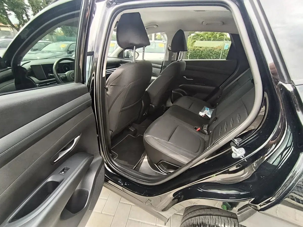 Hyundai Tucson usata a Massa-Carrara (20)