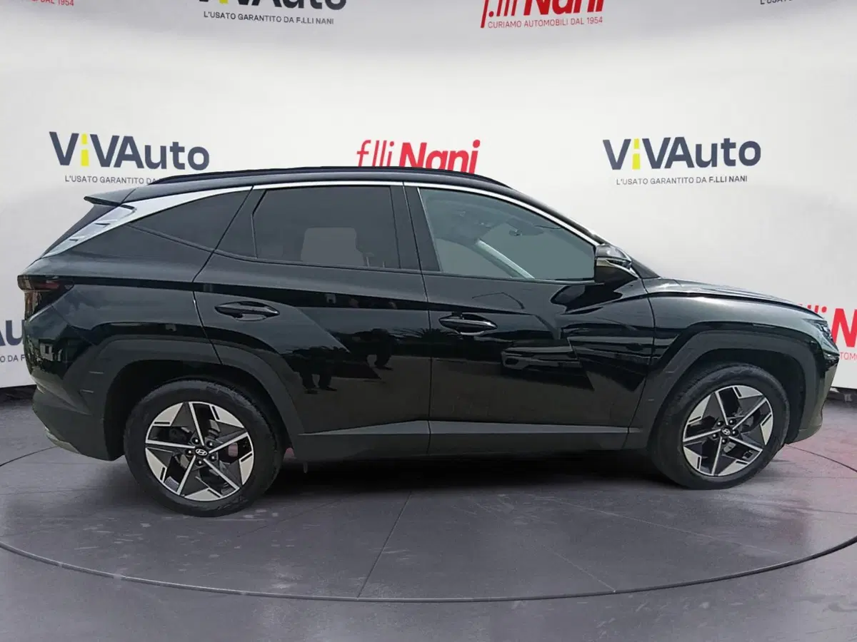 Hyundai Tucson usata a Massa-Carrara (8)