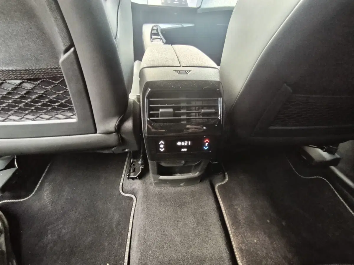 Peugeot 5008 usata a Massa-Carrara (13)