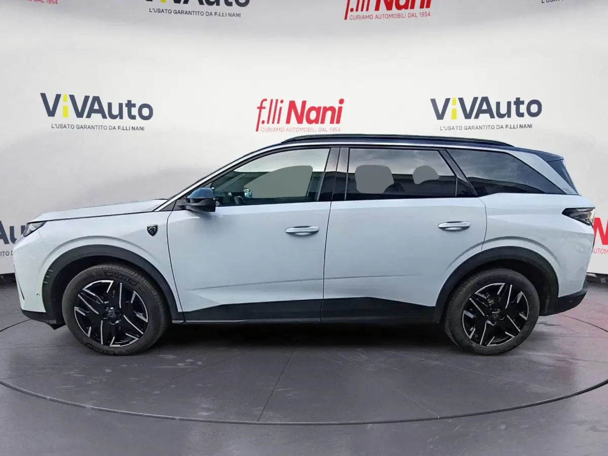 Peugeot 5008 usata a Massa-Carrara (7)