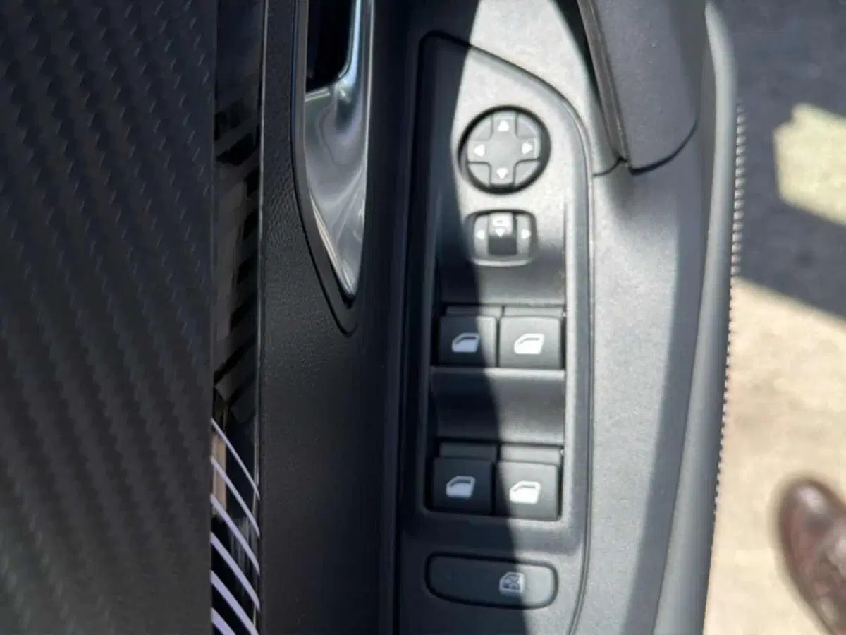 Peugeot 2008 usata a Foggia (12)
