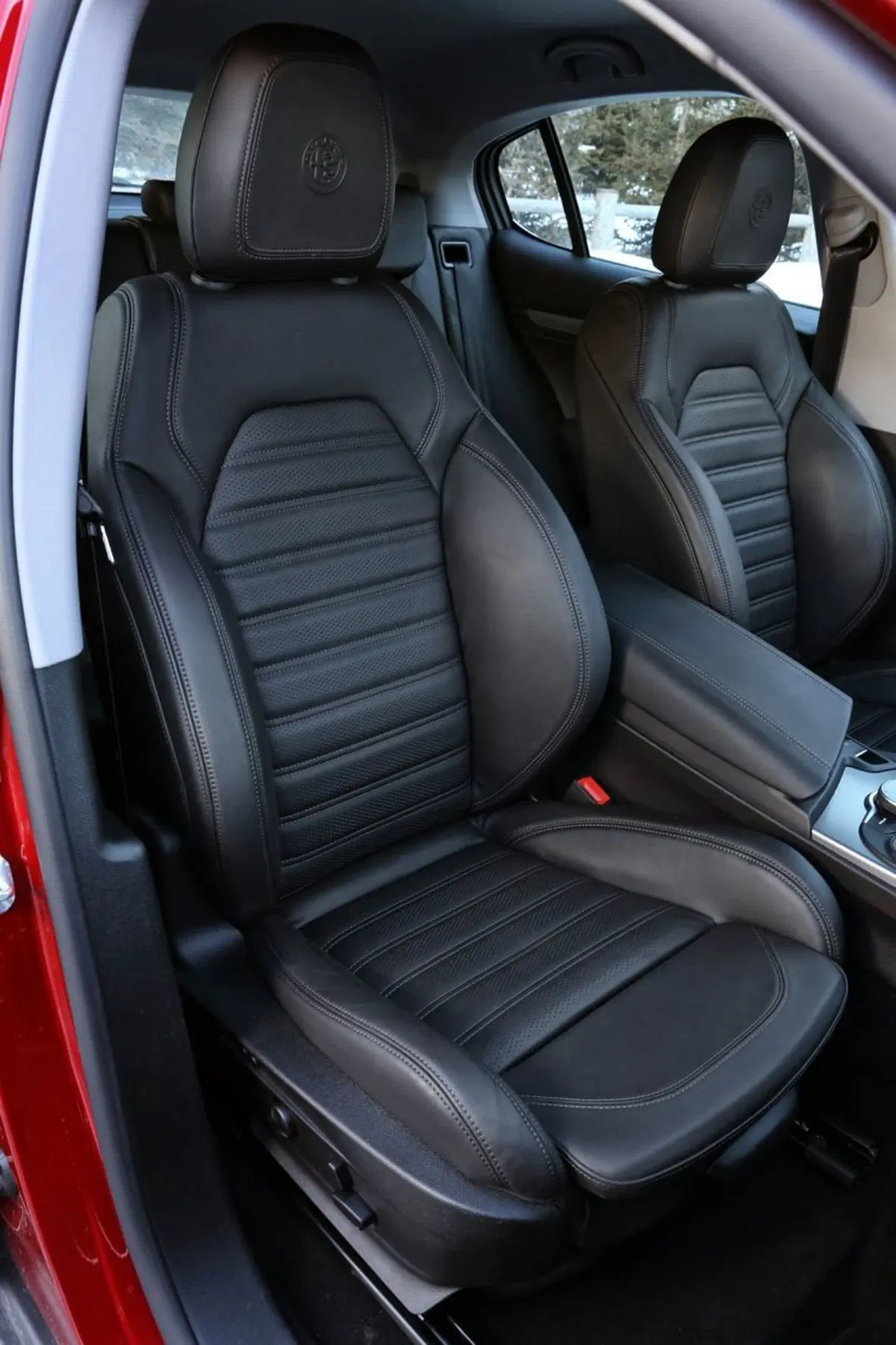 Alfa Romeo Stelvio usata a Cosenza (19)