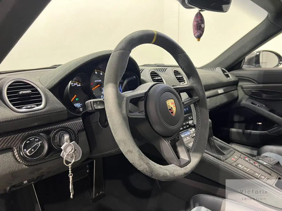 Porsche 718 Cayman  usata a Brescia (8)