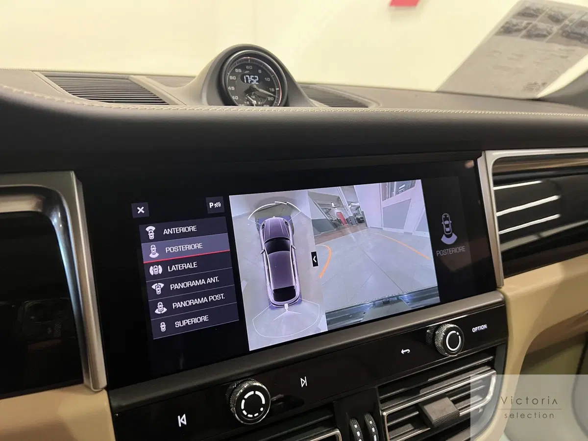 Porsche Macan usata a Brescia (12)
