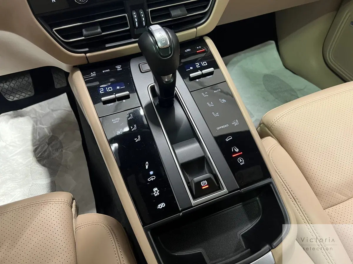 Porsche Macan usata a Brescia (13)