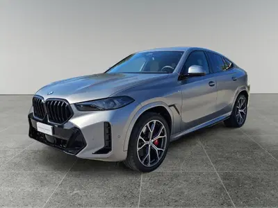 BMW X6 xdrive40d MSport auto del 2025 usata a Triggiano