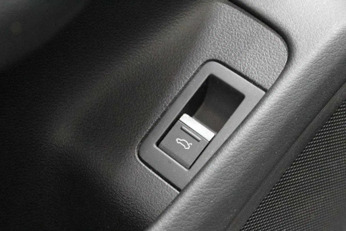Audi A6 Avant usata a Bari (19)