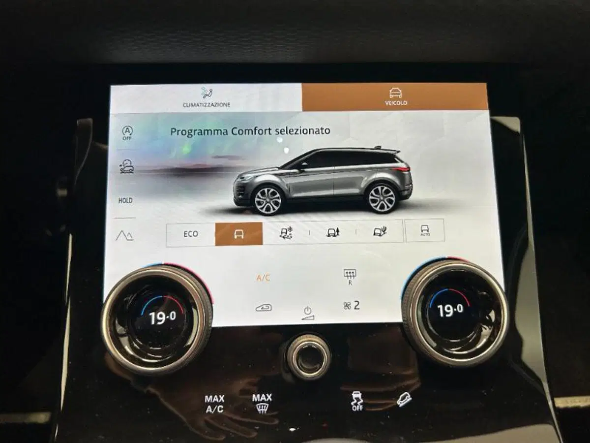 Land Rover Range Rover Evoque usata a Venezia (16)