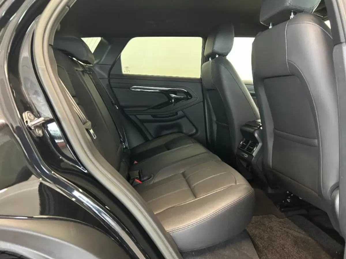 Land Rover Range Rover Evoque usata a Venezia (9)