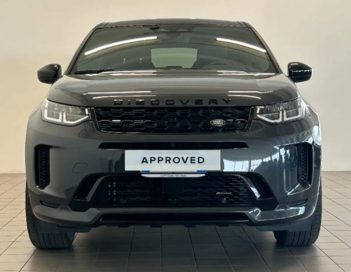 Land Rover Discovery Sport usata a Venezia (11)