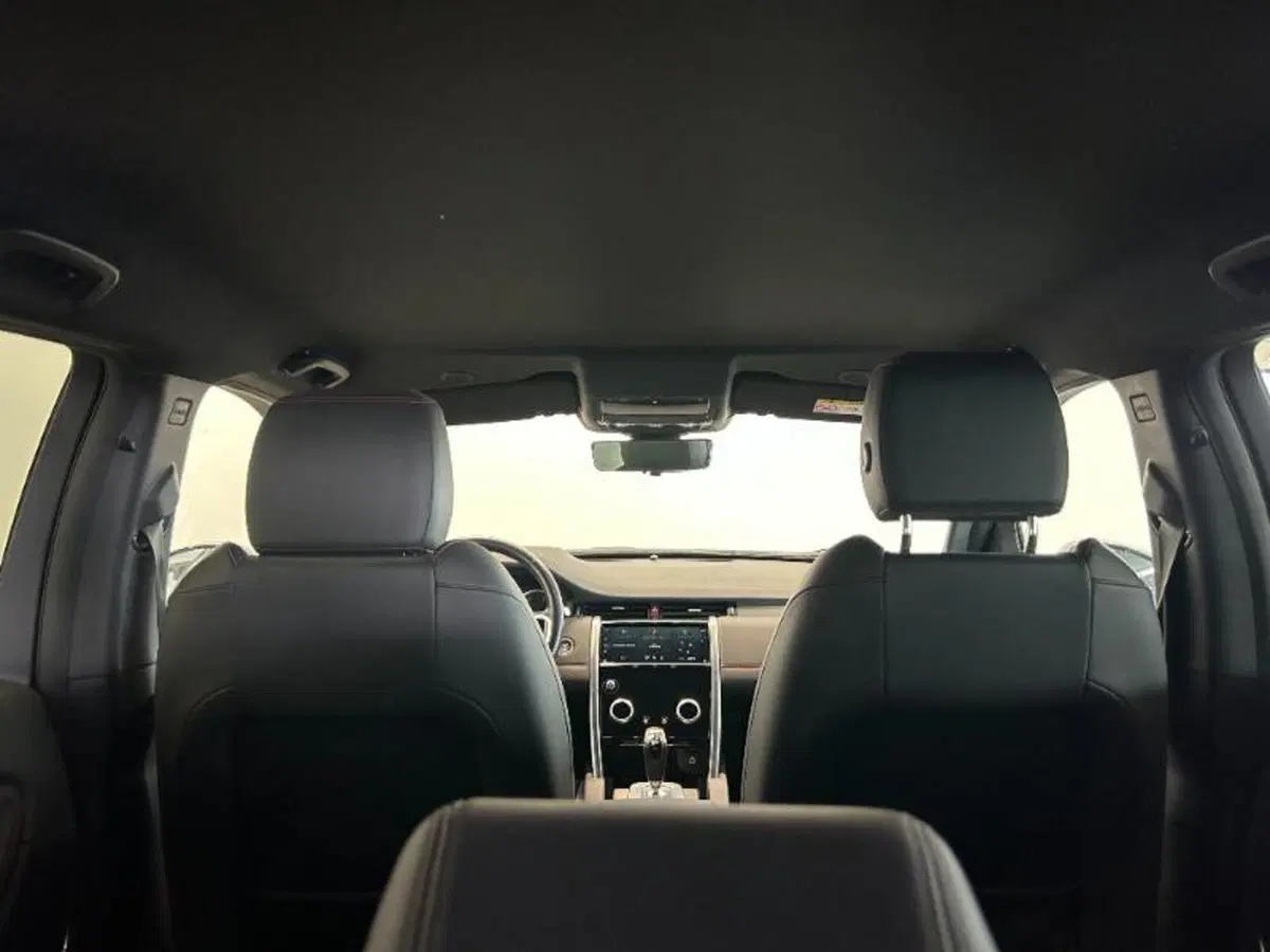 Land Rover Discovery Sport usata a Venezia (16)