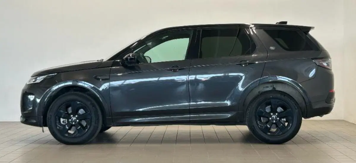 Land Rover Discovery Sport usata a Venezia (2)