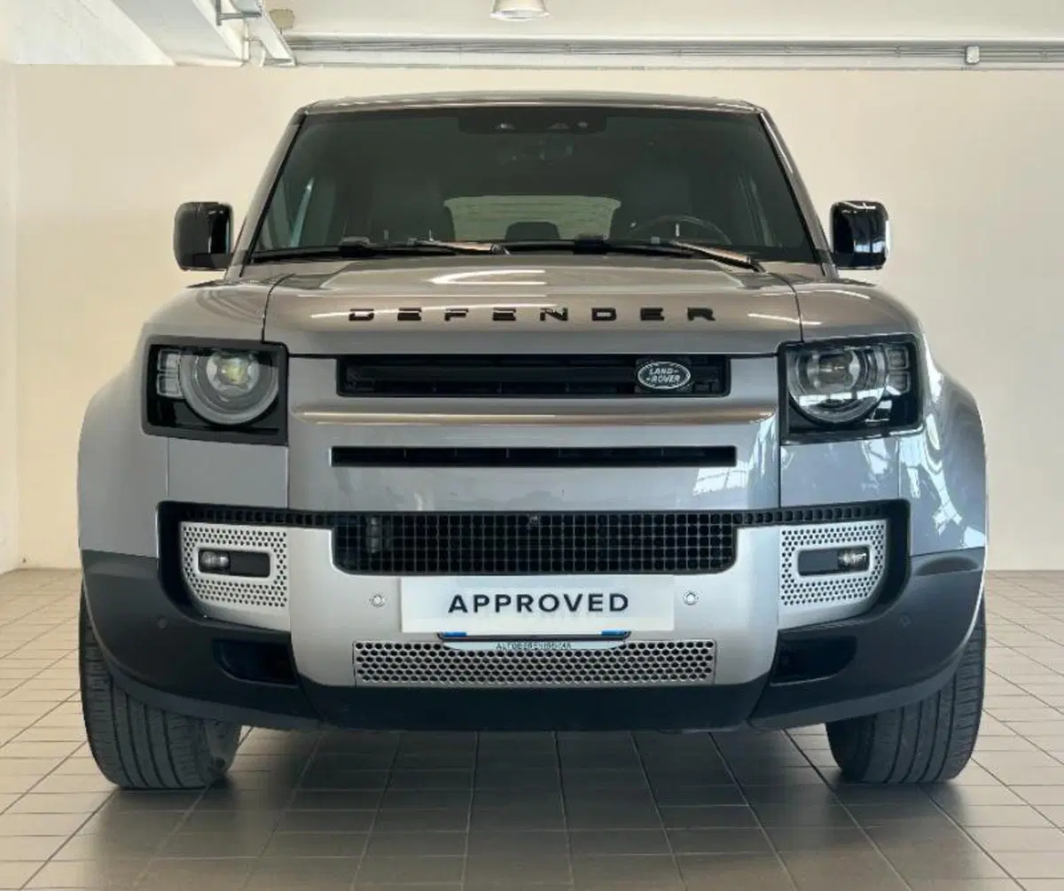 Land Rover Defender usata a Venezia (10)