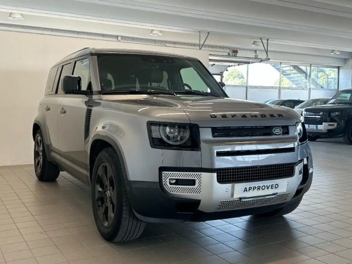 Land Rover Defender usata a Venezia (9)