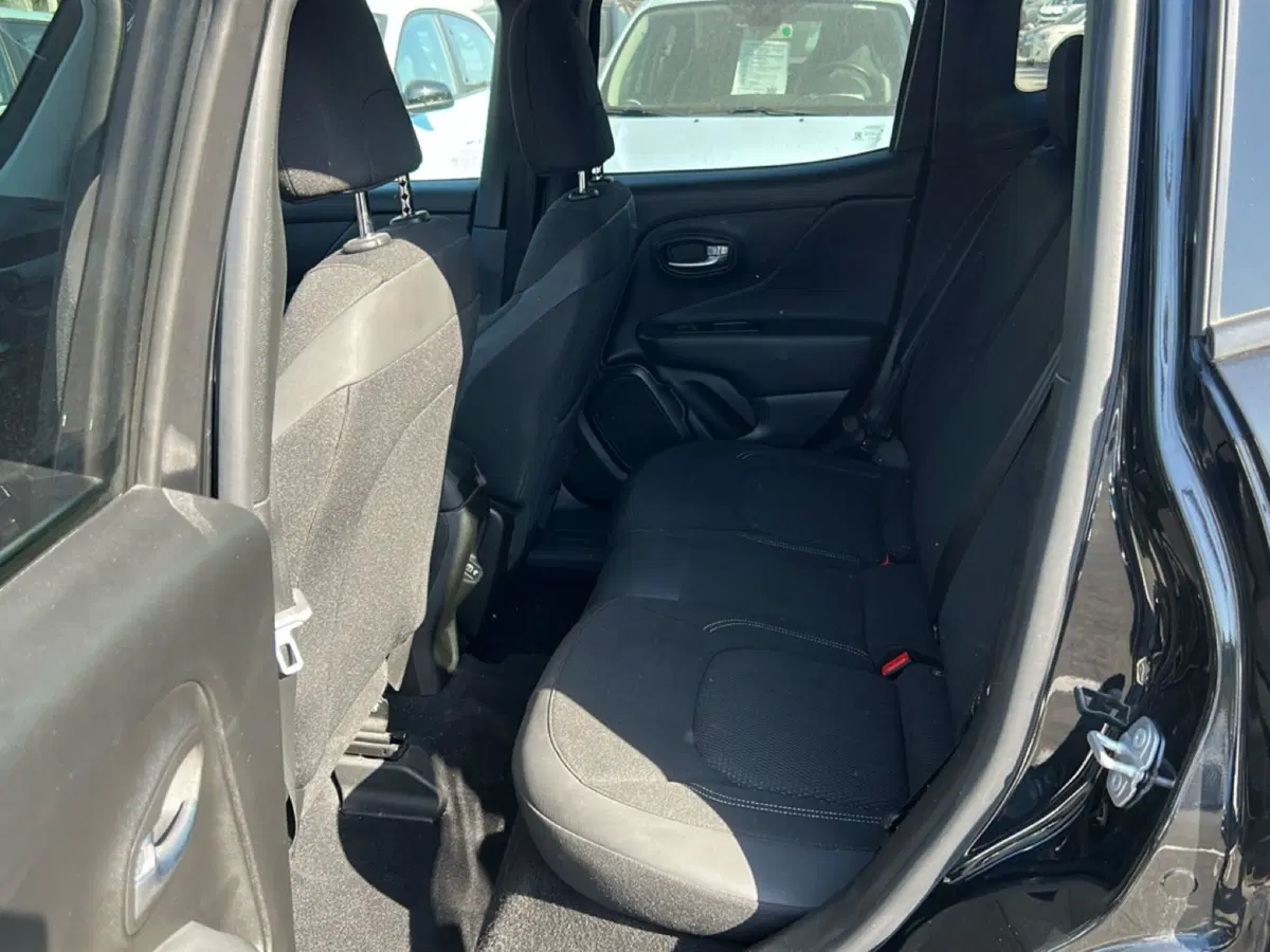 Jeep Renegade usata a Roma (11)