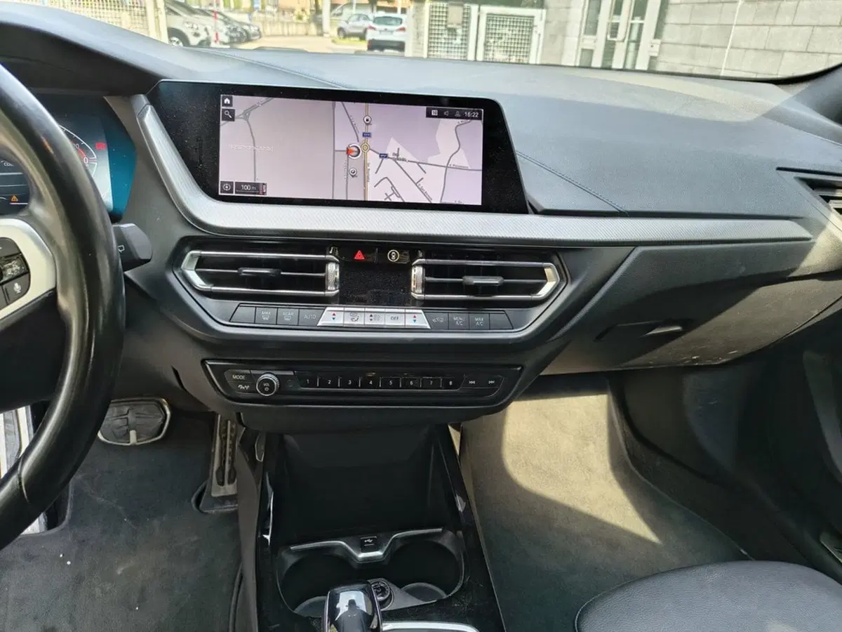 BMW Serie 1 5p. usata a Padova (8)